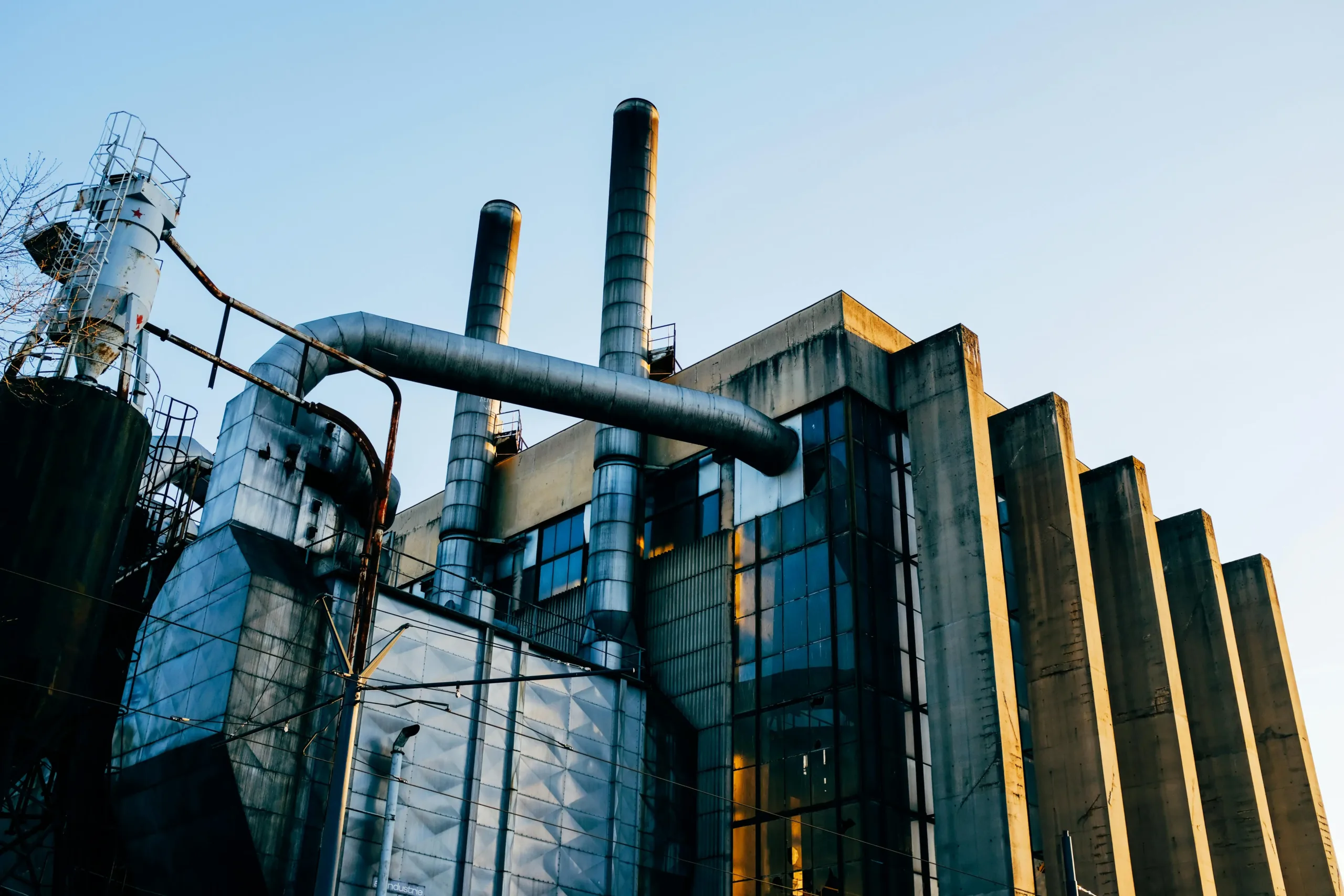 https://www.neundorfer.com/wp-content/uploads/2026/05/pexels-adrien-olichon-1257089-3939981.webp